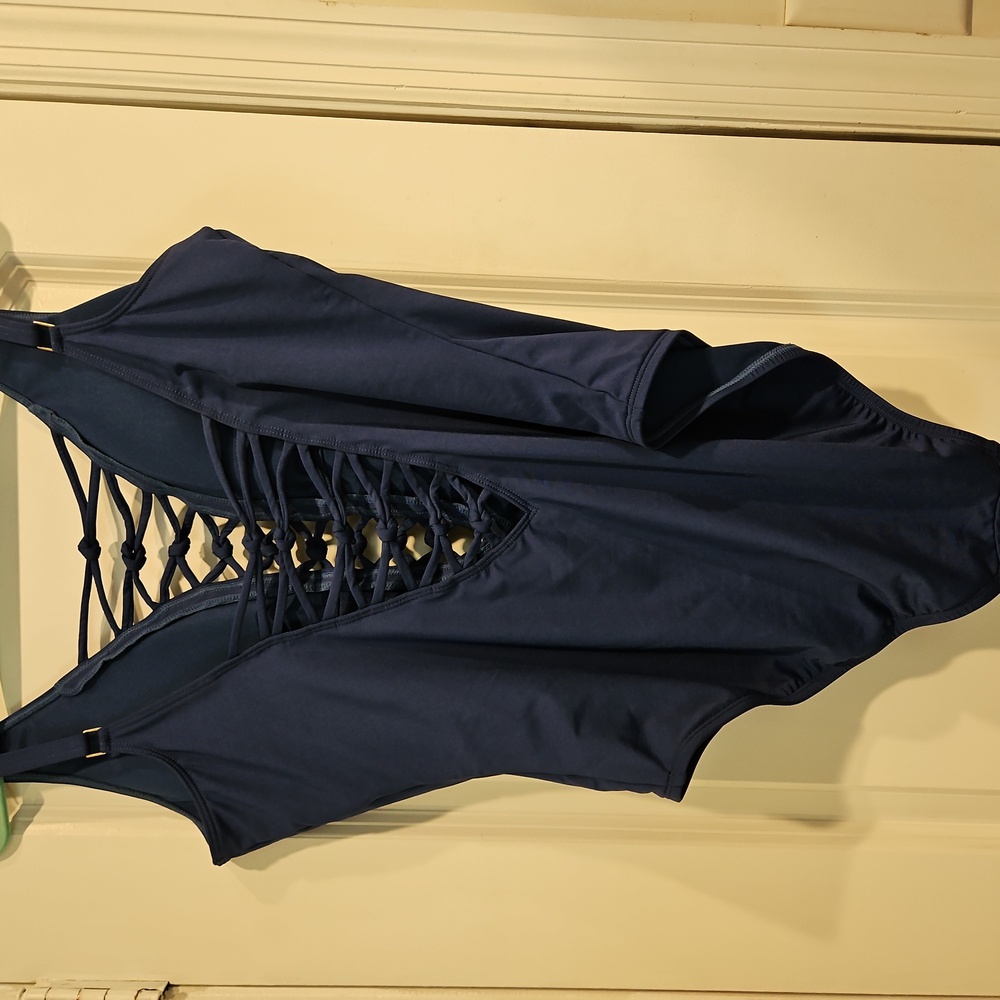 Lilly PulitzerIsle Lattice One-Piece Swimsuit size 16 NWOT blue - Picture 3 of 6